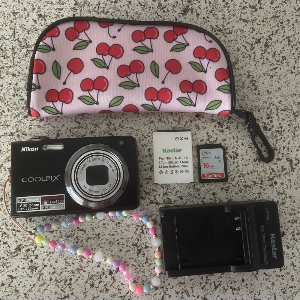 Nikon Coolpix S630